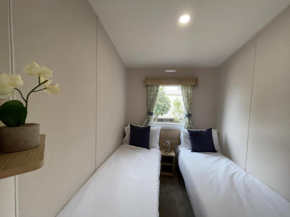 Mersea Retreat West Mersea Exterior foto